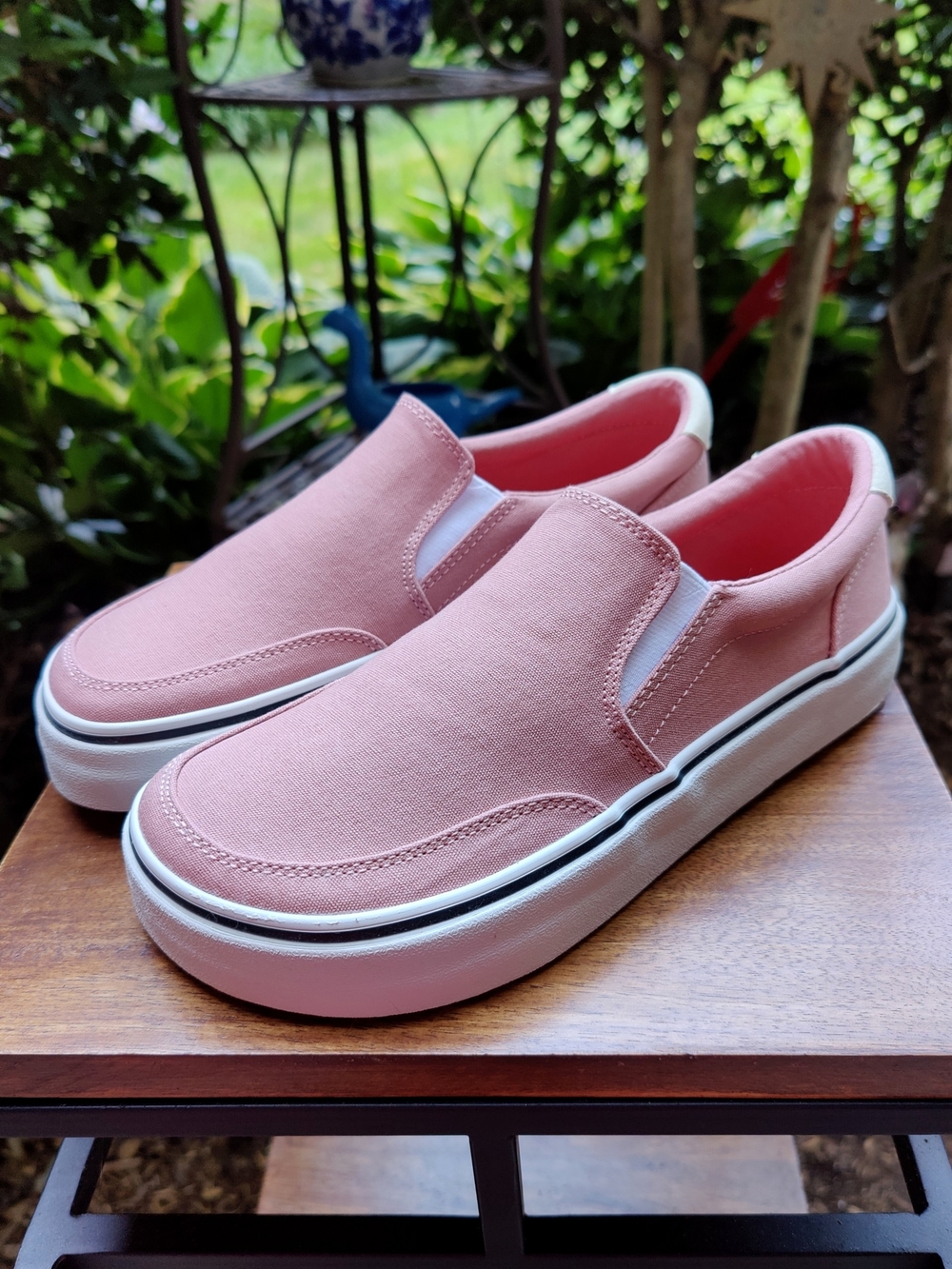 Splay STREETSTYLE Slip-On Barefoot Shoes Pink Canvas Wide Toe Box Women's 8